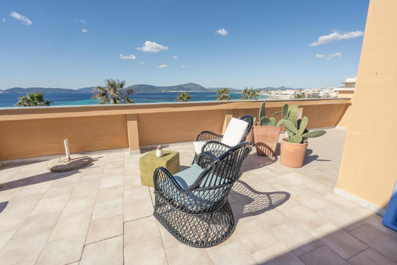 Ferienwohnung Alghero-Attico- Parcheggio Gratuito E Wifi Exterior foto